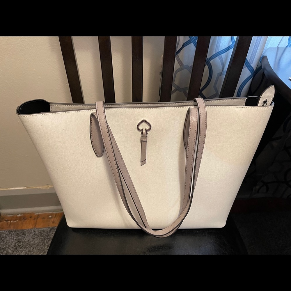 Large white Kate spade shoulder bag